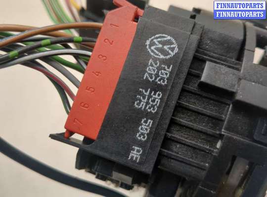 купить Переключатель поворотов и дворников (стрекоза) на Volkswagen Transporter 4 1991-2003