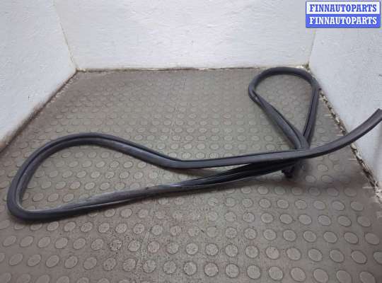 купить Уплотнитель на Toyota Venza 2008-2017