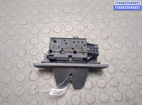 Замок багажника на Opel Vectra C