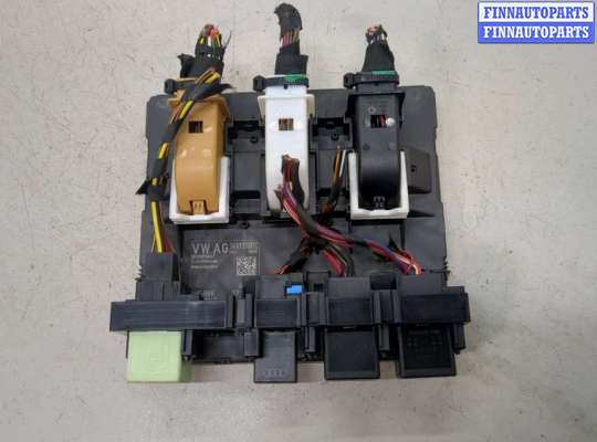 купить Блок управления бортовой сети (Body Control Module) на Volkswagen Passat 7 2010-2015 Европа