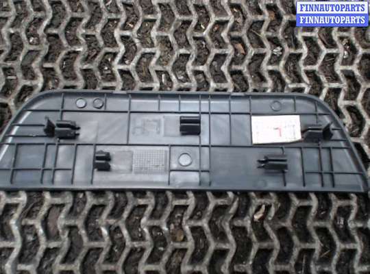 купить Накладка на порог на Hyundai Elantra 2010-2014