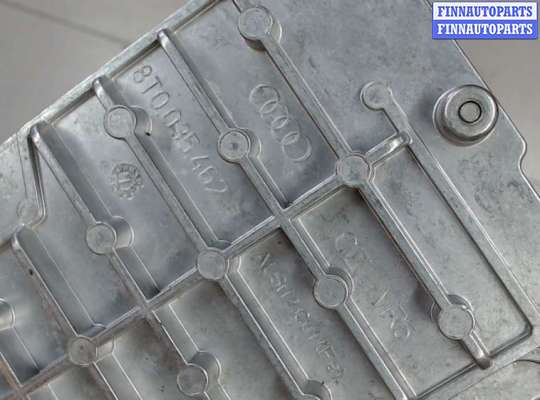 купить Блок управления радиоприемником на Audi A4 (B8) 2007-2011