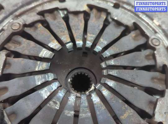 Маховик на Citroen C4 II (B7)