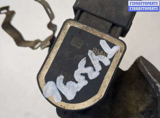 Датчик дорожного просвета на BMW 3 (E90/E91/E92/E93)