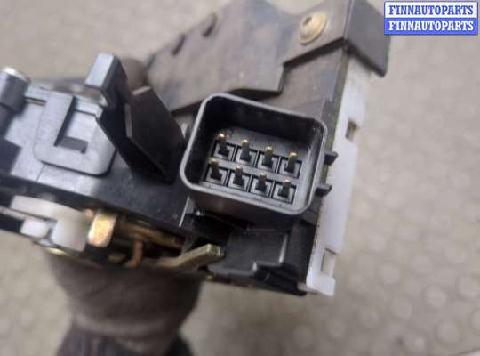Замок боковой двери на Ford Focus I
