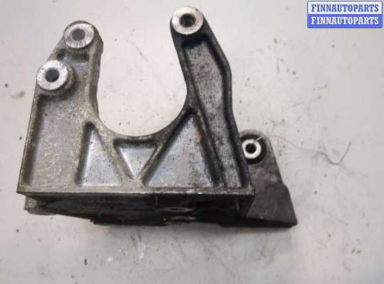 купить Кронштейн полуоси на Land Rover Freelander 2 2006-2014