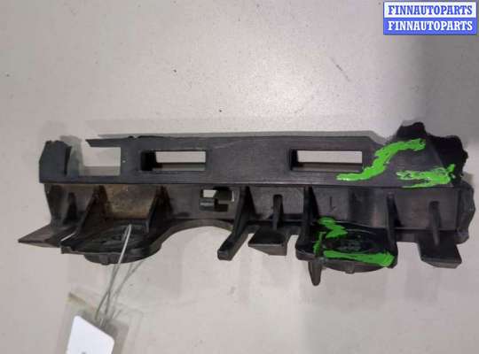 Кронштейн бампера AU1522945 на Audi Q7 2006-2009