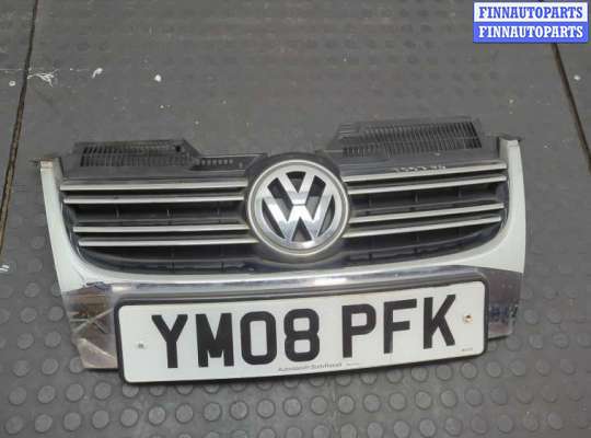 Решетка радиатора VG2675686 на Volkswagen Jetta 5 2005-2011