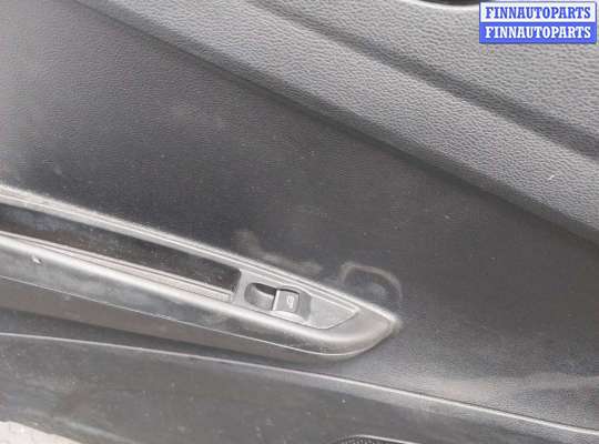 купить Стекло боковой двери на Ford B-Max