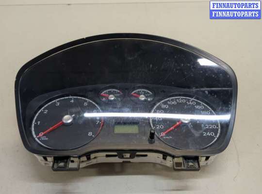 Щиток приборов (приборная панель) FO1880948 на Ford Focus 2 2005-2008