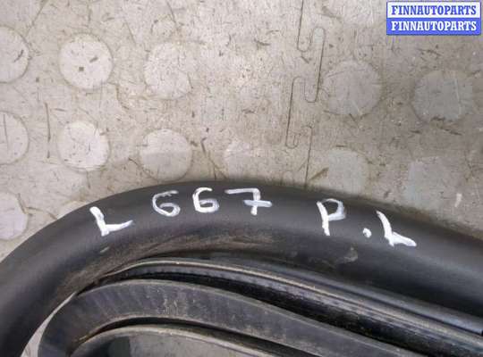 купить Уплотнитель на Ford Explorer 2019-2025