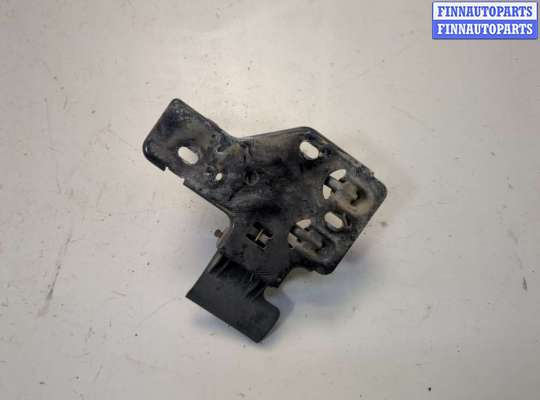 купить Замок капота на Volkswagen Touareg 2002-2007