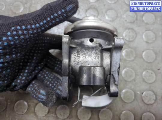 Клапан рециркуляции газов (EGR) на Volkswagen Touran I (1T)