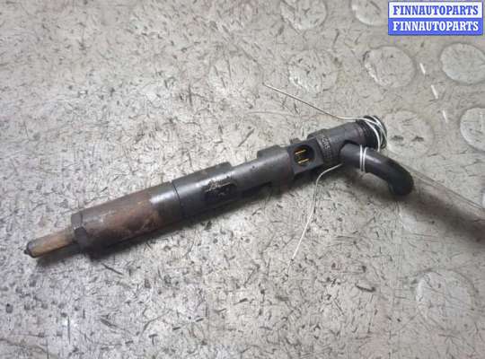 Купить Форсунка топливная на Renault Scenic 2003-2009 Форсунка топливная RN1598991 на Renault Scenic 2003-2009