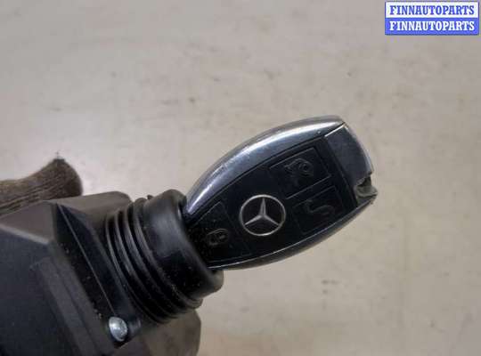 Замок зажигания с ключом на Mercedes-Benz C (W204)