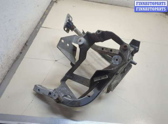 Купить Кронштейн крыла на Audi A8 (D3) 2002-2010 Кронштейн крыла AU1722695 на Audi A8 (D3) 2002-2010