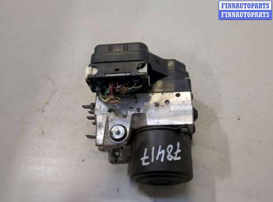 Блок ABS на Lexus GS III (S190)