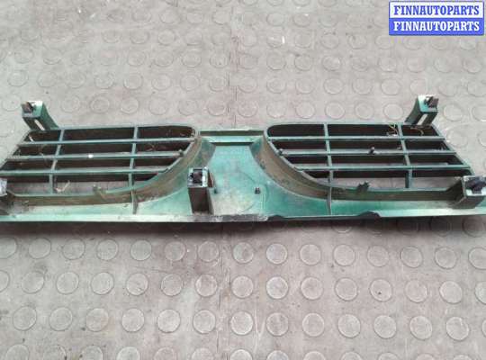 купить Решетка радиатора на Nissan Almera N15 1995-2000