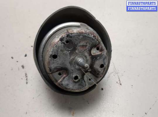 купить Подушка крепления двигателя на Volkswagen Passat 5 2000-2005