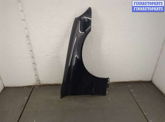 Крыло MB1694361 на Mercedes C W203 2000-2008