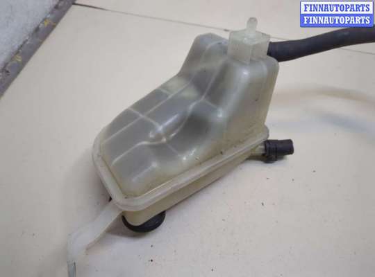купить Бачок расширительный на Toyota Corolla E15 2006-2013