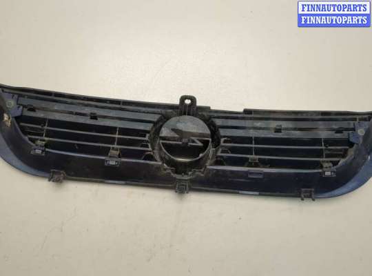 купить Решетка радиатора на Opel Vectra B 1995-2002
