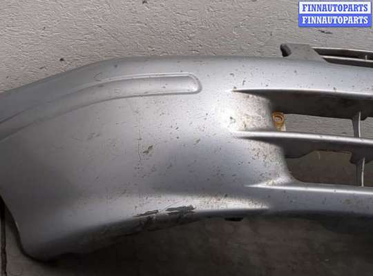 Бампер передний на Toyota Starlet III P9