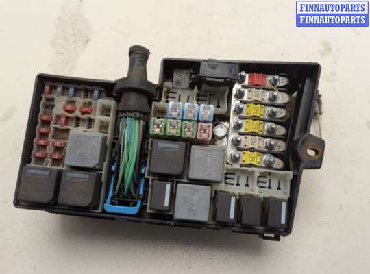 Купить Блок предохранителей на Ford Kuga 2008-2012 Блок предохранителей FO2260234 на Ford Kuga 2008-2012