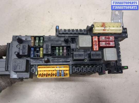 Блок реле MB1395033 на Mercedes C W204 2007-2013