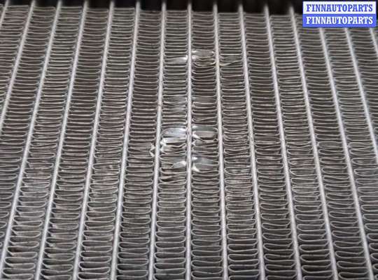 купить Радиатор охлаждения двигателя на Nissan Note E11 2005-2013