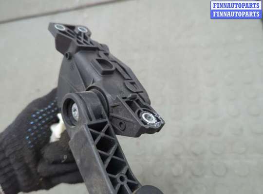 купить Педаль газа на Volkswagen Touareg 2002-2007
