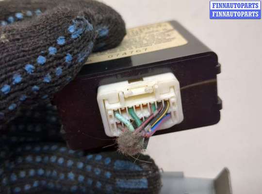 купить Блок управления бесключевого доступа на Mazda MPV 1999-2006