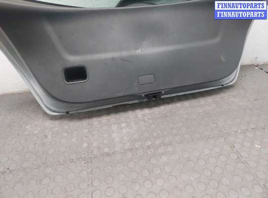 купить Крышка (дверь) багажника на Toyota Yaris 2005-2011
