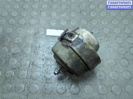 Подушка крепления двигателя AU1745884 на Audi A4 (B7) 2004-2009