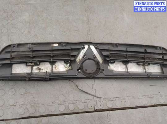 купить Решетка радиатора на Opel Astra H 2004-2010