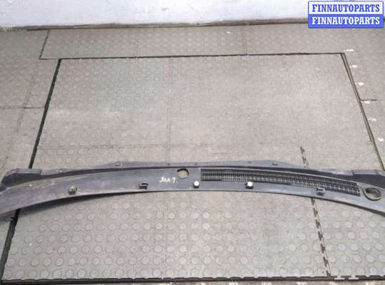 Жабо под дворники (дождевик) MT522780 на Mitsubishi Montero Sport / Pajero Sport 1996-2008