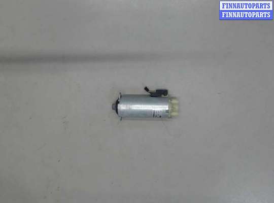 Электропривод AU1517281 на Audi S8 (D3) 2008-2011