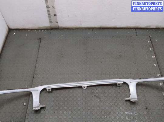 купить Ресничка под фару на Toyota RAV 4 2000-2005