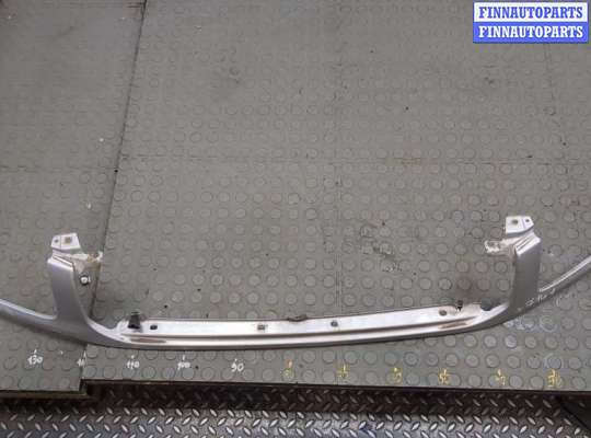купить Ресничка под фару на Toyota RAV 4 2000-2005
