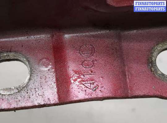 купить Петля капота на Toyota RAV 4 2013-2015