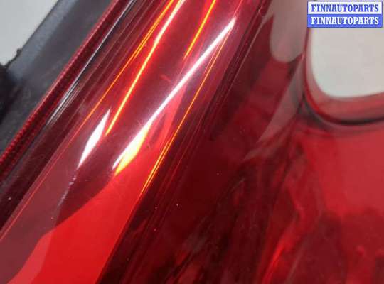 Фонарь задний на Nissan Juke