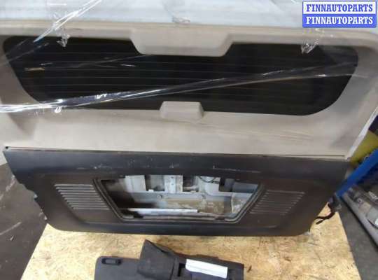 купить Обшивка крышки (двери) багажника на Hummer H3