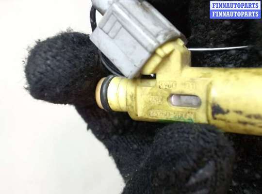 купить Форсунка топливная на Toyota RAV 4 2000-2005
