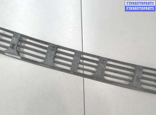 купить Заглушка (решётка) бампера на Audi A4 (B5) 1994-2000