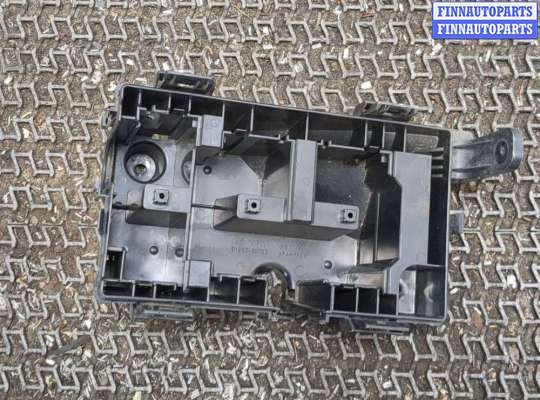 купить Корпус блока предохранителей на Hyundai Genesis 2008-2013