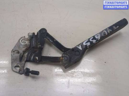 купить Петля капота на Volkswagen Passat 6 2005-2010
