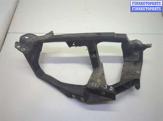 Кронштейн фары MT564736 на Mitsubishi Colt 2002-2012