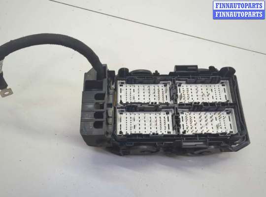 купить Блок предохранителей на Chevrolet Malibu 2018-2025