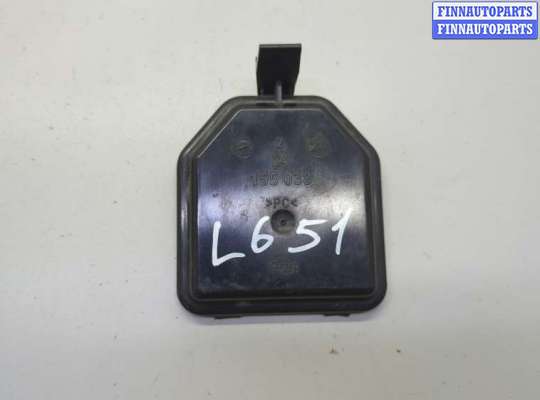 купить Крышка (заглушка) задняя фары на Cadillac Escalade 3 2006-2014