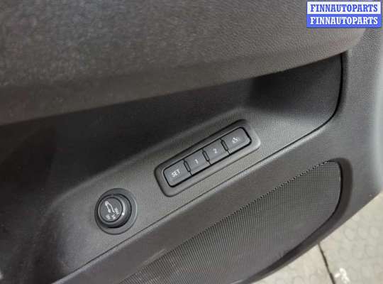 купить Дверная карта (Обшивка двери) на Chevrolet Equinox 2017-2024